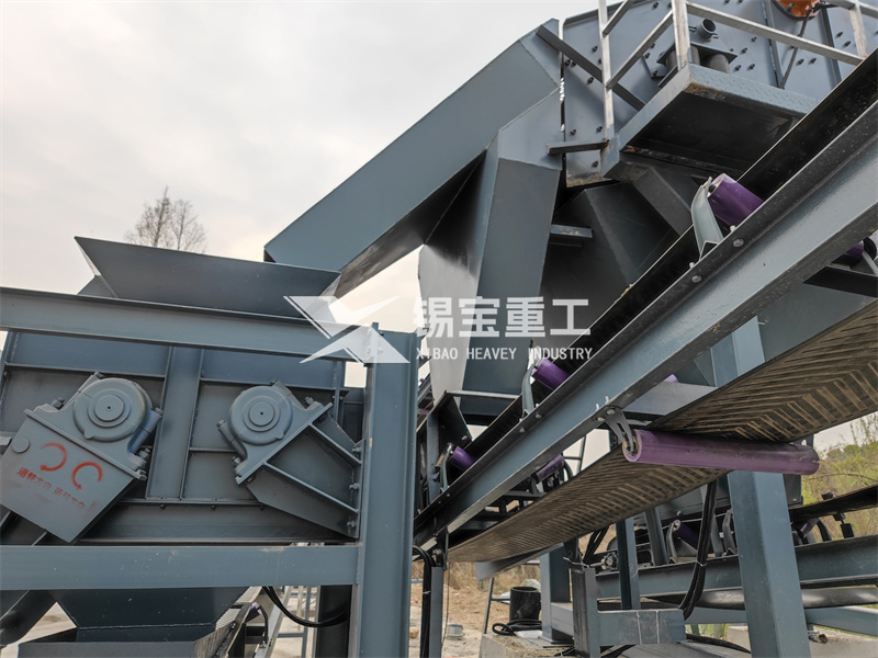 廢舊瀝青混合料再利用設(shè)備2 廢舊瀝青混合料再利用設(shè)備2